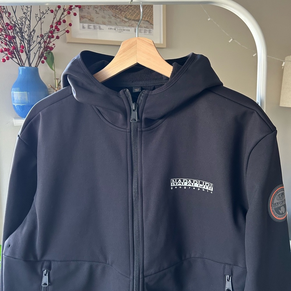 Napapijri Mens Black Soft Shell Hooded Jacket - Picture 2 of 10